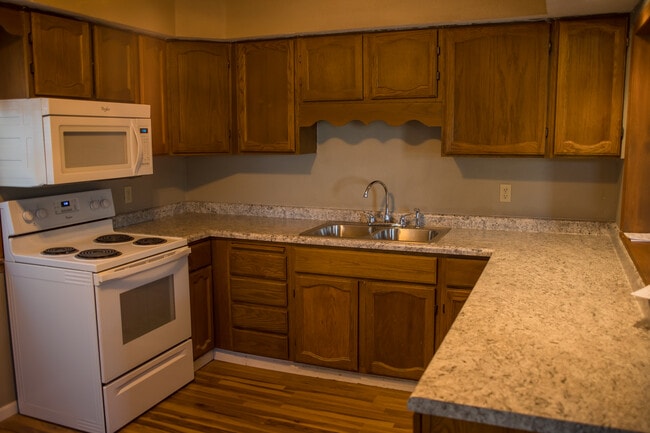 Foto del edificio - 606 E 7th St