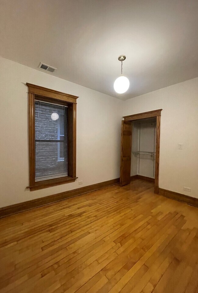 Foto del edificio - 1826 W Patterson Ave