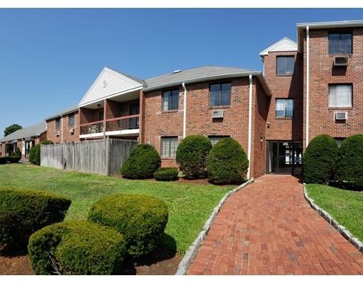 Foto del edificio - 655 Saw Mill Brook Pkwy
