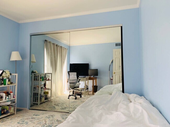 Photo - 775 Lurline Dr House