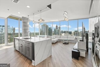 Building Photo - 1080 Peachtree St NE