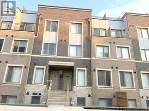 Building Photo - 130 Honeycrisp Cres