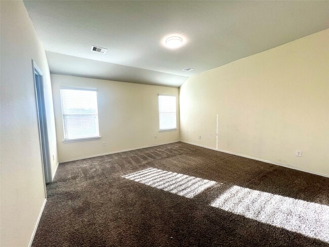 Foto del edificio - 6015 Lilly Belle St