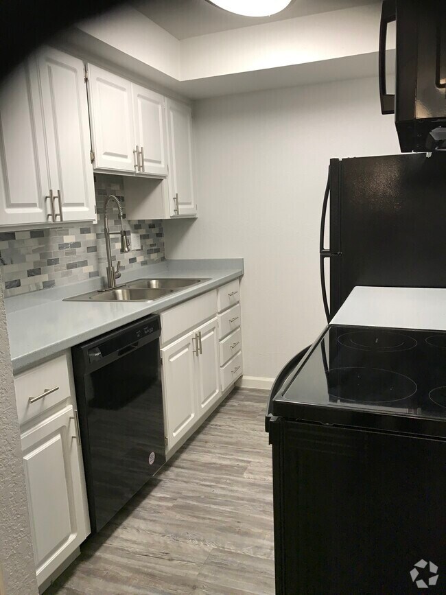 Sands East Townhomes Apartments for Rent Scottsdale, AZ 22 Rentals