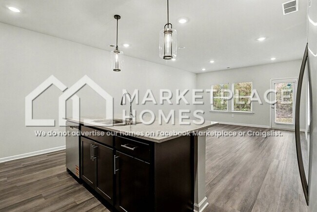 Building Photo - 2099 Avalon Rdg