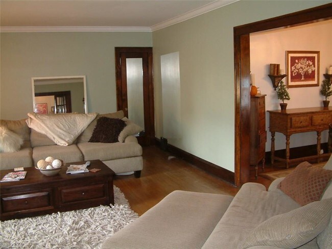 Foto del edificio - 13832 Clifton Blvd