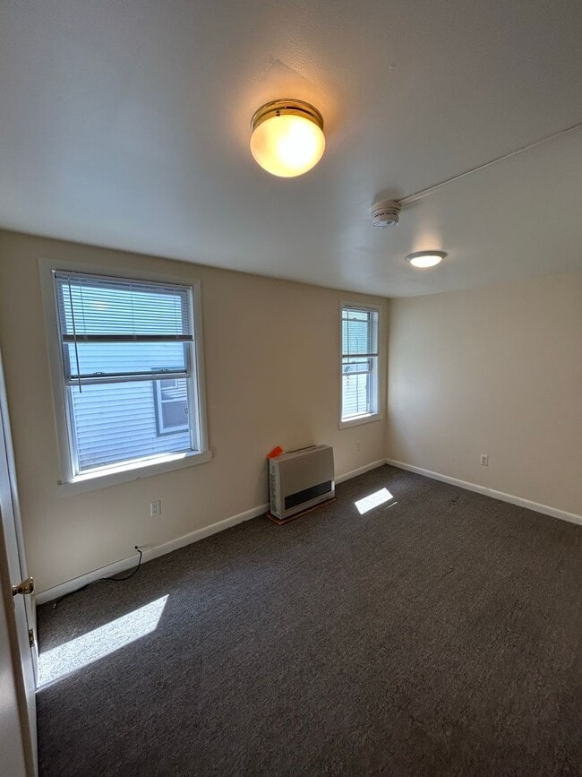 Photo - 72 Hyde St Apartment