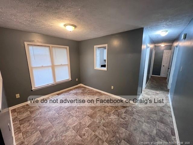 Foto del edificio - 516 Crooked Creek Ct