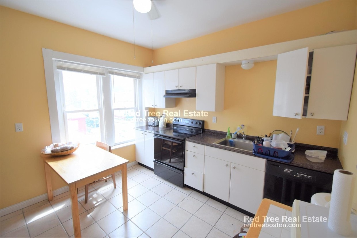 Foto principal - 76 Easton St