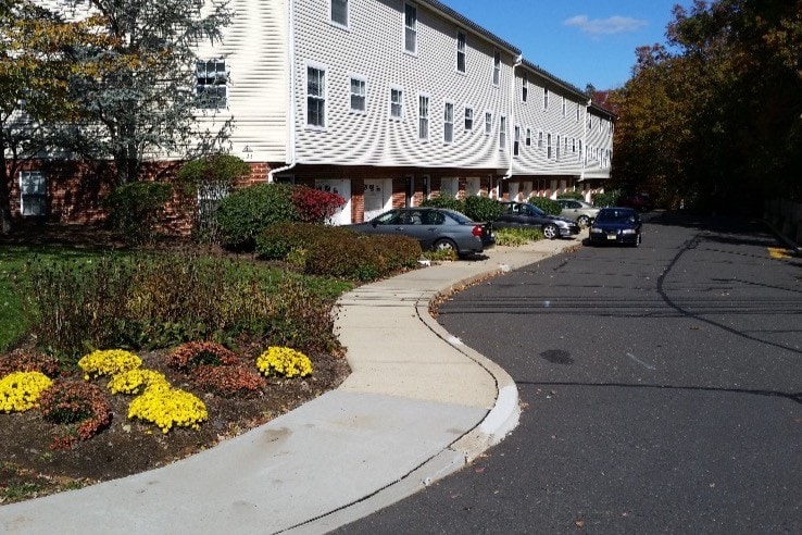 Building Photo - 133 Aberdeen Rd