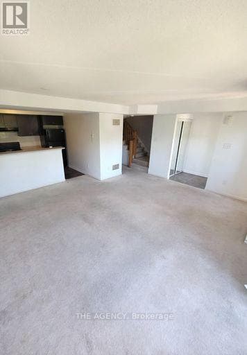 Building Photo - 2891-2891 Rio Ct