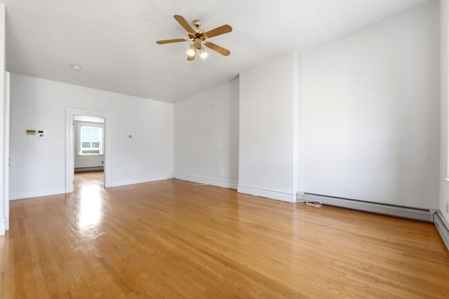 Building Photo - 249 8th St