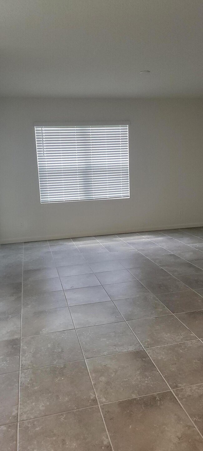 Foto del edificio - 3314 Trinity Cir