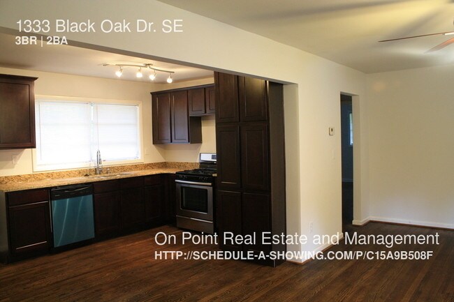 Foto del edificio - 1333 Black Oak Dr SE