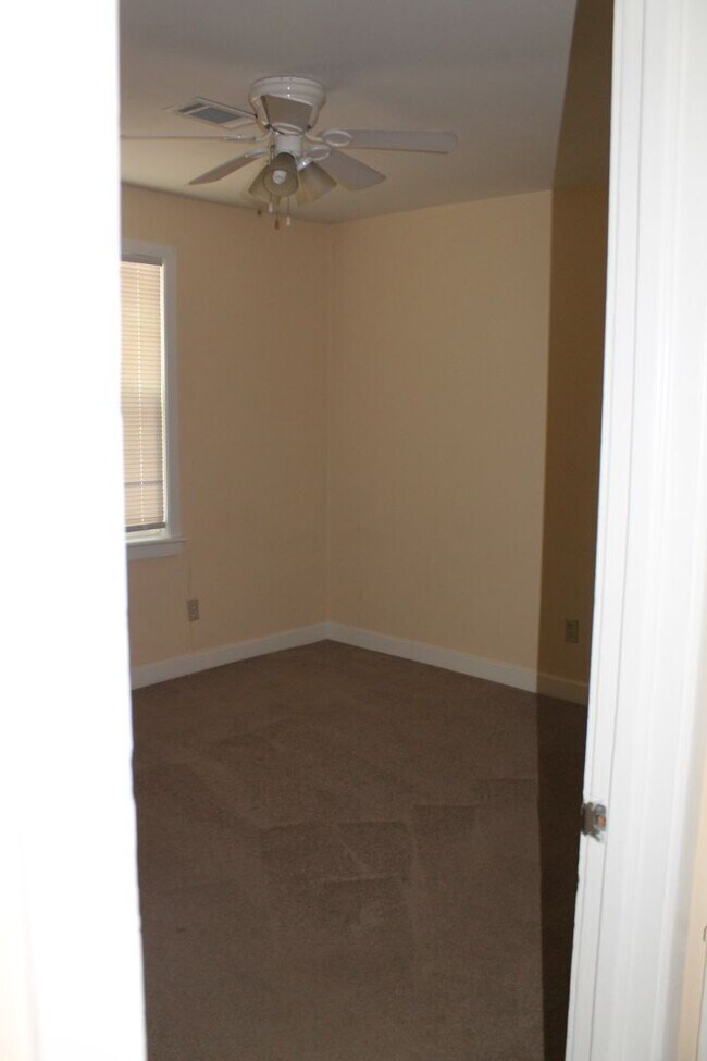 Foto del edificio - Shandon 2 Bedroom Apartment available for ...