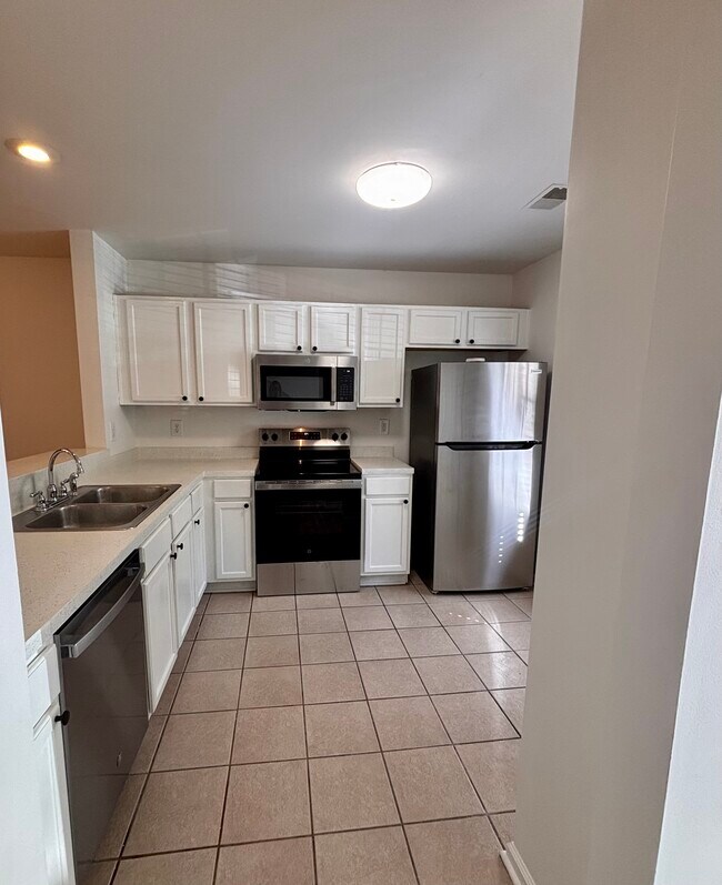 Foto del edificio - 1116 Island Club Dr