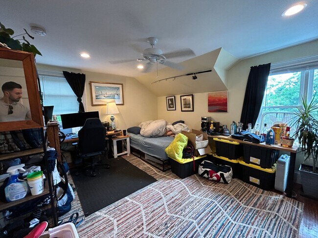 Foto del edificio - 59 Strathmore Rd