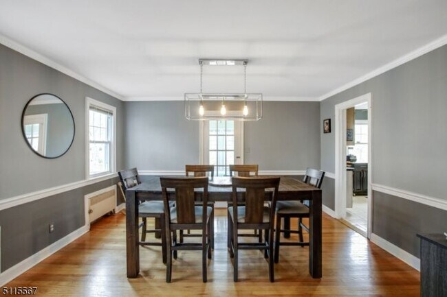 Building Photo - 5 Northview Terrace