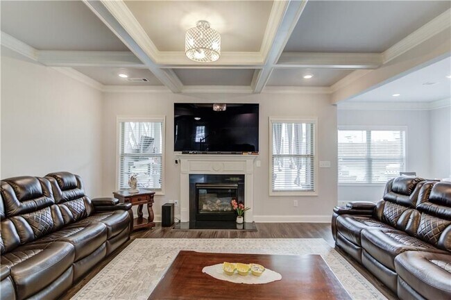 Building Photo - 404 Henson Farm Dr