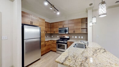 Interior Photo - The Enclave at Potomac Club