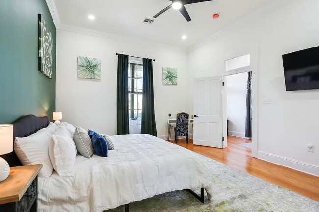 Photo - 2523 Gravier St House