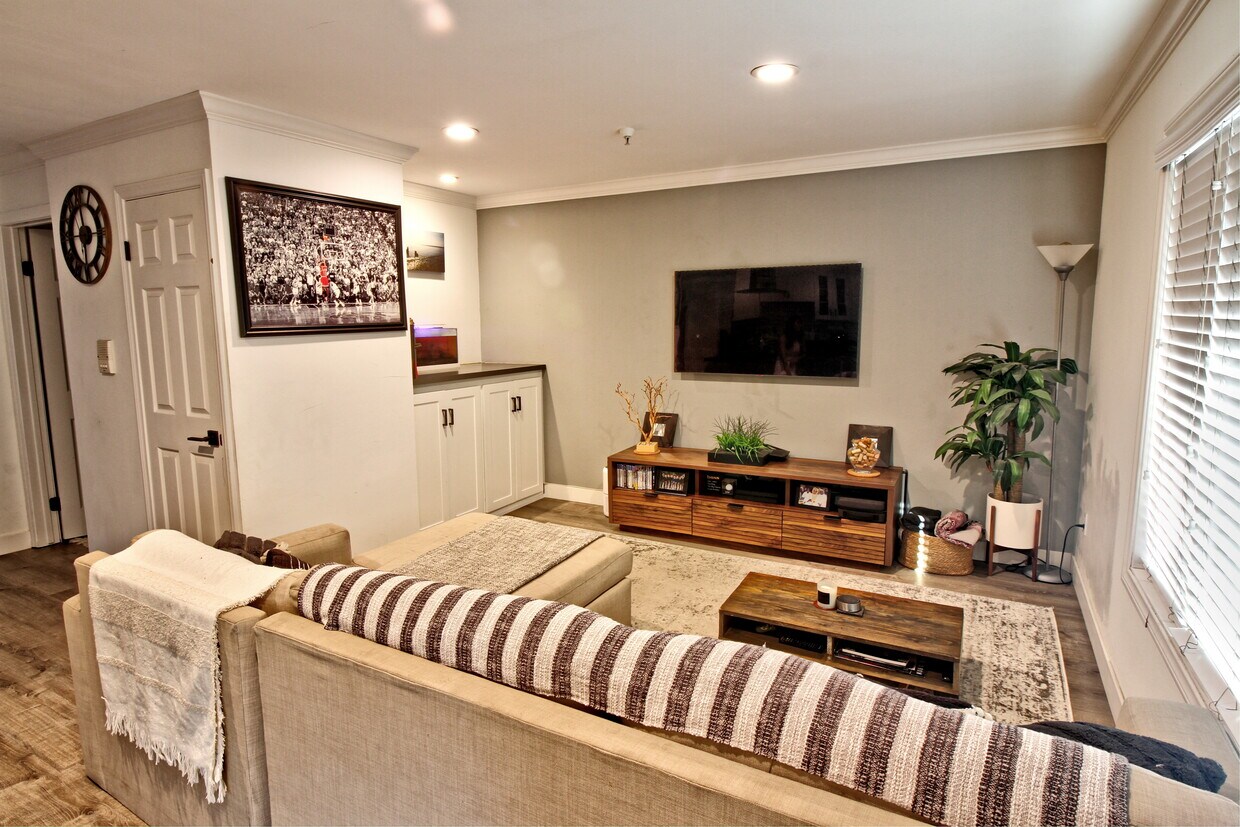 Foto principal - 623 Walnut Ave