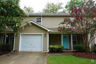Building Photo - 103 Middlehouse Way