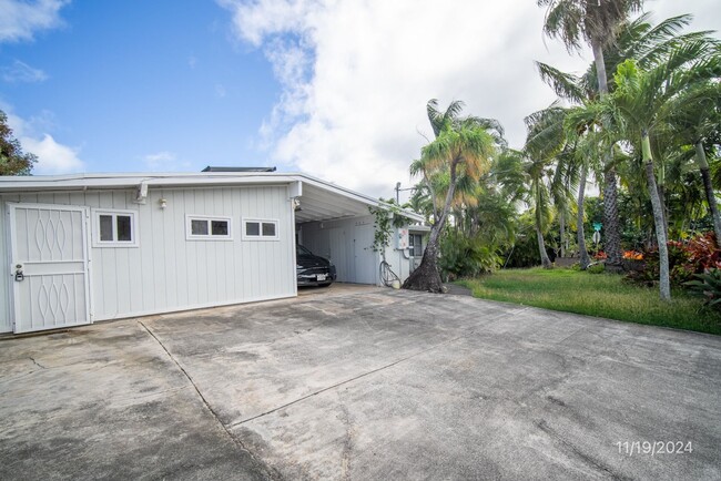 Foto del edificio - Studio in Kailua, Avail Now, Schedule an A...