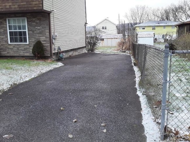 Building Photo - 5 bedroom in Scranton PA 18505