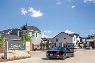 Building Photo - 5300 Berkeley Knl Cir
