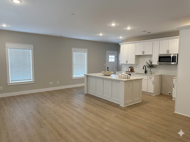 Building Photo - *August 2027* - Brand New Build 5 Bed, 5 Bath Brick Townhome! Amazing Location!