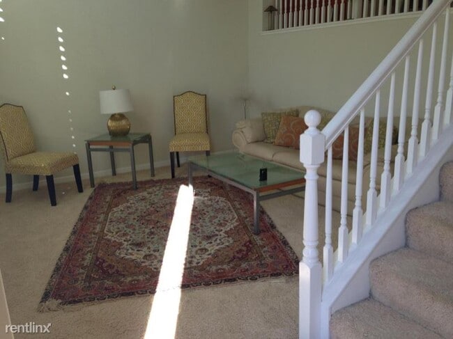 Building Photo - 3 br, 2.5 bath Townhome - 62 Ryland Park Dr