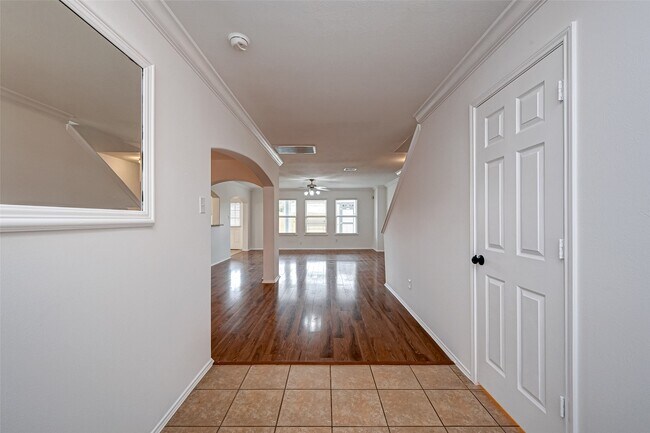 Building Photo - 6906 Anson Point Ln
