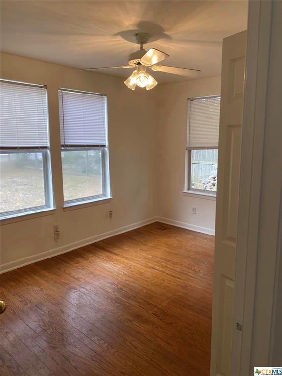 Building Photo - 303 Lakeview Blvd