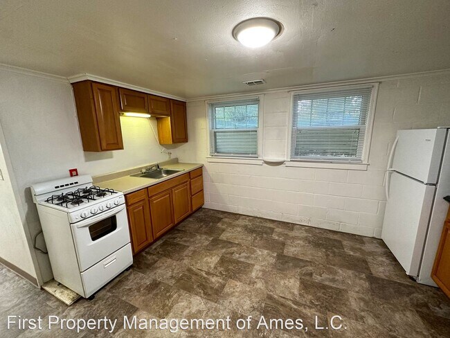 Building Photo - 1 br, 1 bath House - 2006 McCarthy Rd