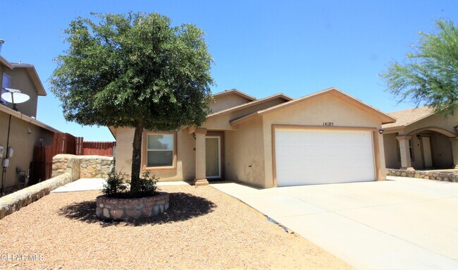 Foto del edificio - 14185 Strata Rock Dr