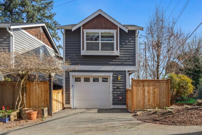 Foto del edificio - 3006 SW Hinds St