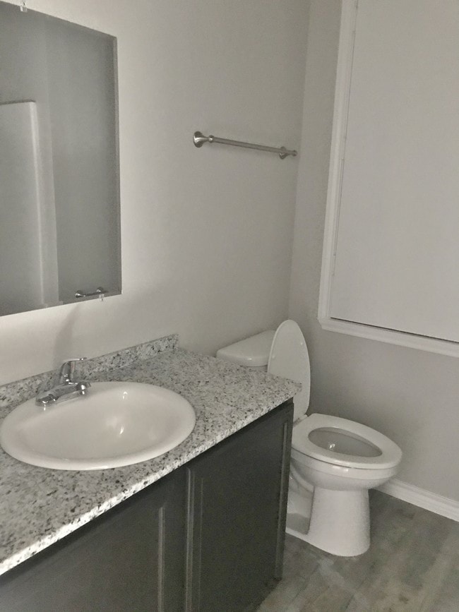 Comanche Townhomes Apartments Comanche, TX