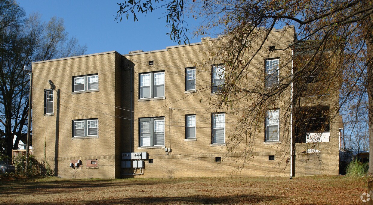 Building Photo - 110 E Geer St