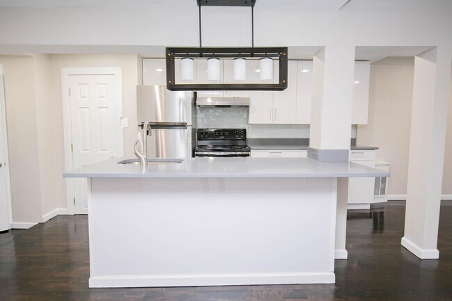 Foto del edificio - 927 Pine St