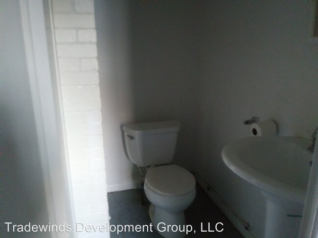 Foto del edificio - 3 br, 1.5 bath House - 26342 Dale Court