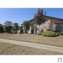 Building Photo - 3839 E Hampton Way