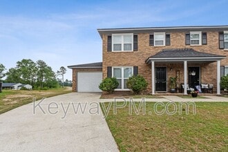 Building Photo - 2326 Greengate Dr