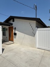 Building Photo - 10427 Beach St