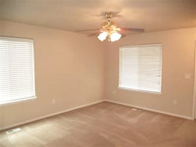 Foto del edificio - 16714 Bayou Way