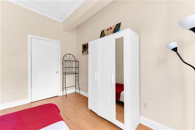 Foto del edificio - 416A Hancock St