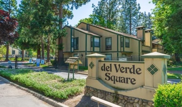 Building Photo - 100 Del Verde Cir