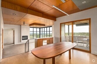 Building Photo - 875 Camino Francisca