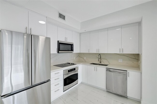 Foto del edificio - 90 SW 3rd St
