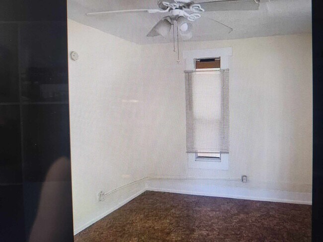 Foto del edificio - 720 Naylor St